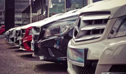 Sólida venta de carros sube en 12%