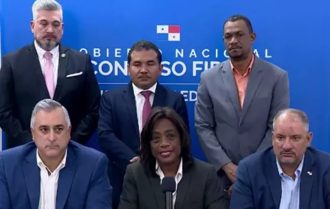 Meduca y gremios magisteriales acuerdan retorno a clases
