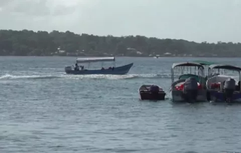 Dos muertos y un desaparecido tras choque de lanchas en Bocas del Toro