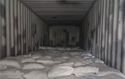 Incautan precursores químicos utilizados en la producción de sustancias ilícitas