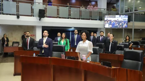 Cámara de Comercio pide a diputados que no dilaten más la conformación de la comisiones