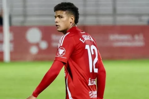 Panameño Edward Cedeño es fichado por UD Las Palmas español 