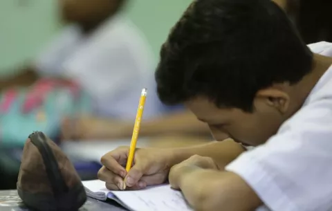 Unicef y Unesco sugieren al gobierno extender el año escolar tras paro docente