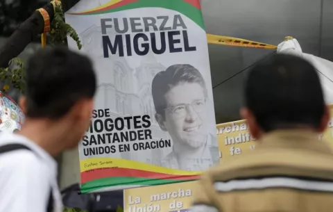 Senador Uribe Turbay muestra mejora clínica y comienza rehabilitación neurológica