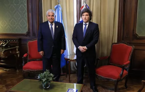 Argentina ofrece a Panamá cooperación agrícola en encuentro entre Mulino y Milei 