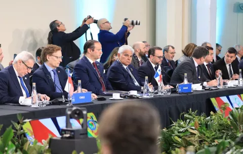 Mulino dice ante el Mercosur que la 'mejor defensa' del Canal de Panamá es su neutralidad