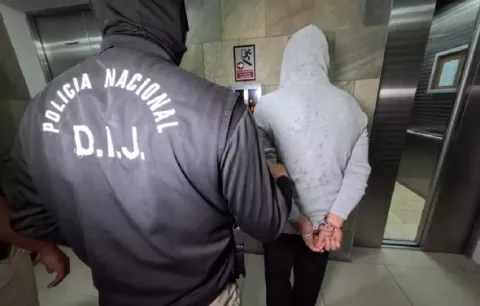 Desmantelan red que operaba con funcionarios y que desvió más de 550 mil dólares de dos entidades