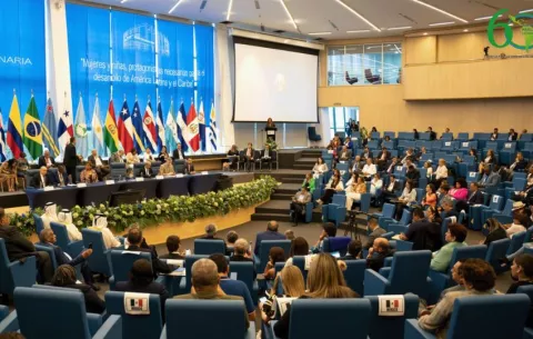 Parlatino pide al Parlamento Europeo ratificar la salida de Panamá de lista de blanqueo