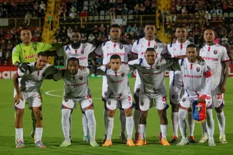 Plaza Amador termina con el invicto del Alajuelense en el Morera Soto