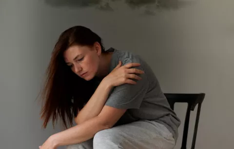 El apoyo de un familiar puede evitar un suicidio