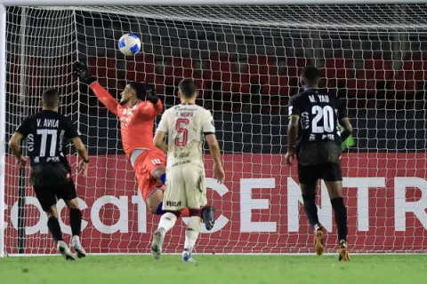 Narváez, sobre el triunfo del CAI ante Saprissa y el boleto a cuartos: 'Dependemos de nosotros'