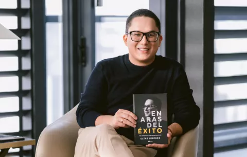 Elías Jiménez presentará su primer libro en la FIL Panamá 2025