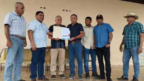 MIDA entrega personería jurídica al Comité Distrital de Agricultura Familiar en Las Palmas, Veraguas
