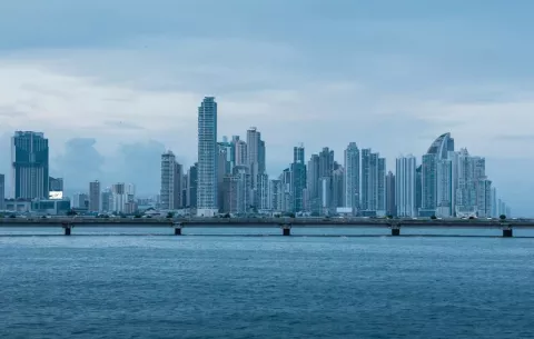 Aumentan 11.6% los ingresos corrientes del Estado en el primer semestre de 2025