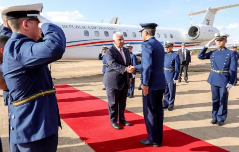 Mulino inicia visita oficial a Brasil con agenda económica y empresarial