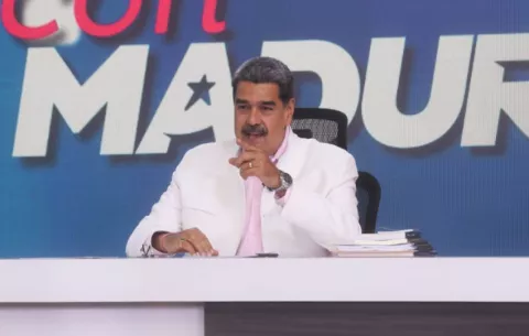 Maduro ordena despliegue de 4,5 millones de milicianos tras anuncio de recompensa de EE.UU.