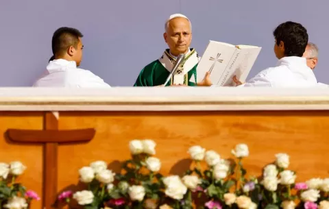 León XIV clausura su multitudinario Jubileo de los Jóvenes: 'Aspiren a cosas grandes'