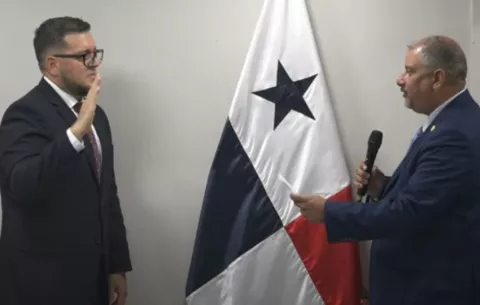 Eduardo Vásquez presidirá comisión de Presupuesto de la Asamblea