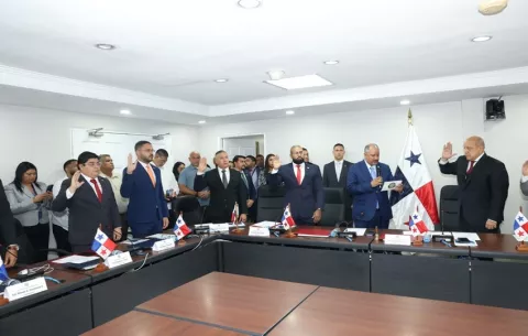 Comisión se alista para vistas presupuestarias 