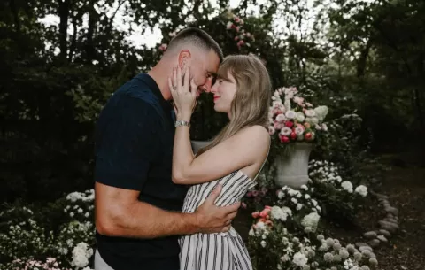 Taylor Swift y Travis Kelce se van a casar