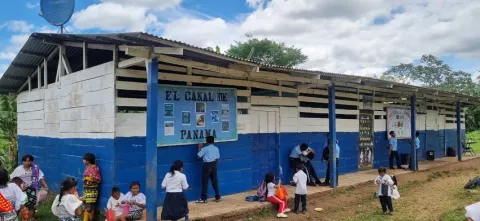 Congreso de Wargandi conoce sobre avance de centro de salud y escuela