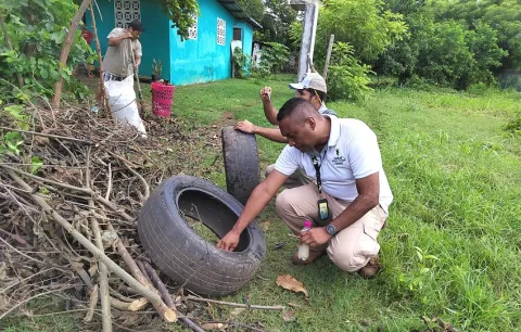 Autoridades en Azuero apelan a la conciencia ciudadana ante aumento del dengue
