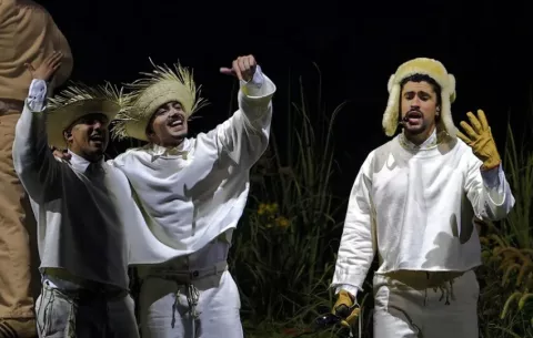 Bad Bunny protagonizará el espectáculo del descanso de la Super Bowl