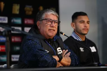 FIFA sanciona a El Salvador por racismo en el juego contra Surinam en el estadio Cuscatlán