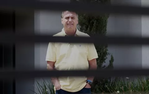 Bolsonaro: expresidente de Brasil es condenado a 27 años de cárcel por intento de golpe contra Lula