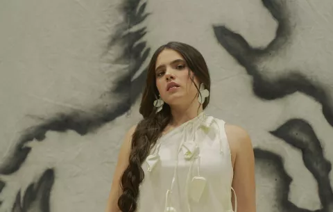 Camila Fernández está redefiniendo el mariachi con legado y autenticidad