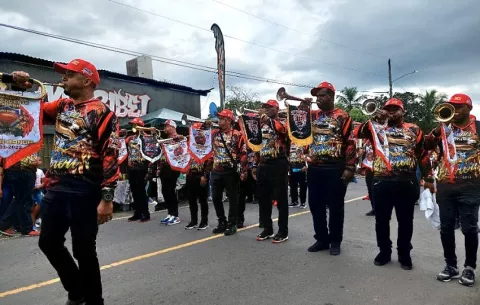 Por la violencia reprograman la fecha del desfile de bandas independientes en Colón