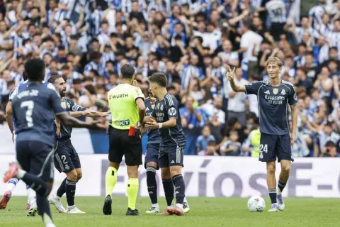 A Xabi Alonso no le sorprende la sanción a Dean Huijsen