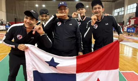 La esgrima saca su casta  en  torneo realizado en Perú