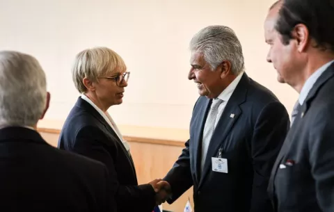 Eslovenia promete acercamiento para adherirse al tratado de neutralidad del Canal de Panamá