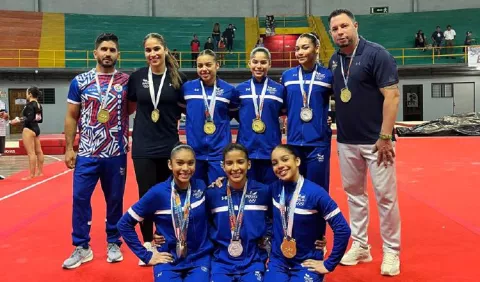 Gimnasia panameña destaca en Costa Rica