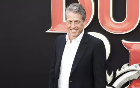 Hugh Grant, el romántico más tímido