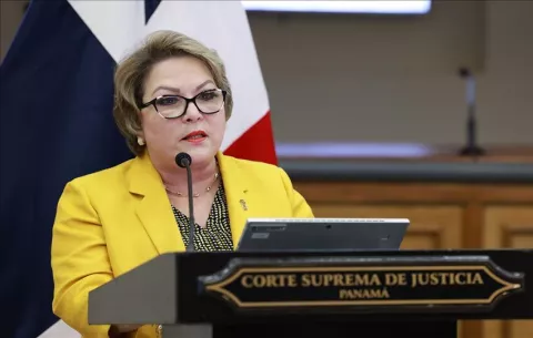 La Corte Suprema de Justicia abulta recursos para aguinaldo navideño
