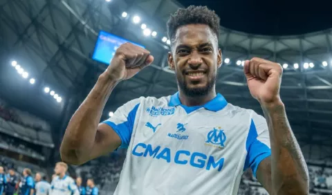 Olympique de Marsella, de  Amir Murillo, enfrenta al Real Madrid en la Champions