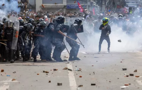 Al menos 19 muertos en las protestas en Nepal contra el veto a redes sociales