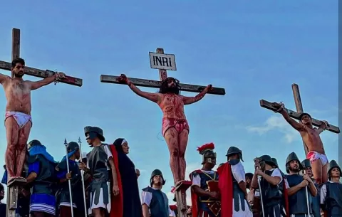 Presentan proyecto de ley para proteger la Semana Santa Viviente de Pesé