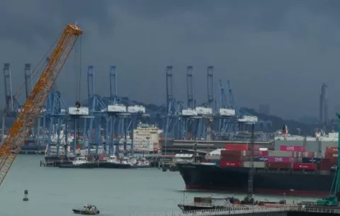 Canal de Panamá iniciará en octubre acercamiento al mercado para desarrollo de puertos