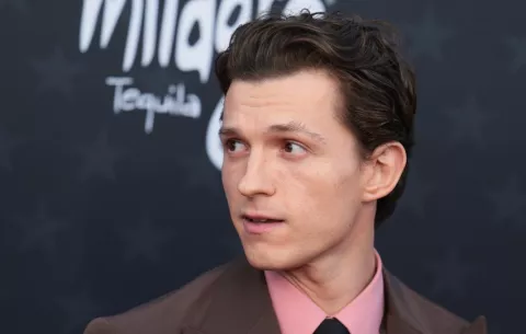Tom Holland sufre una conmoción cerebral leve en el rodaje de 'Spider-Man'