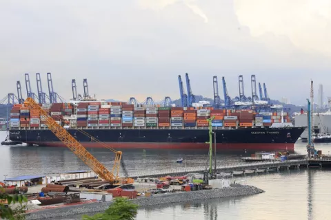 Canal de Panamá presentará al mercado nuevos proyectos portuarios