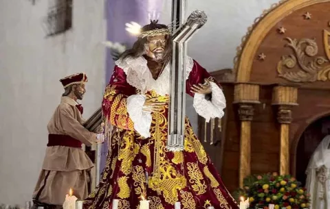 Portobelo se prepara para recibir a devotos del Cristo Negro