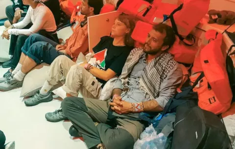 La Flotilla desconoce paradero de más de 443 tripulantes tras la intercepción por Israel