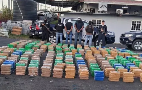 Pagarán 9 años de cárcel tras ser capturados con 1,6 toneladas de droga