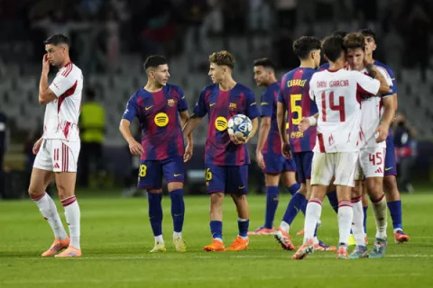 Barcelona golea a Olympiacos; Fermín fue la gran figura con tres goles