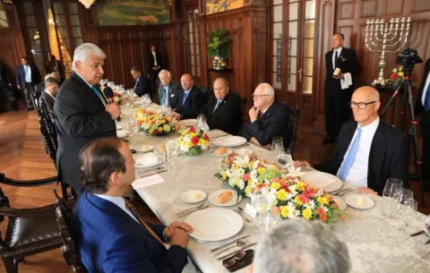 Mulino y ACP analizan proyectos estratégicos del Canal de Panamá
