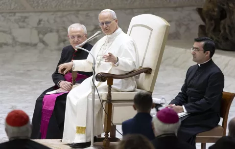 Papa defiende matrimonio cristiano frente a modelos de uniones 'pasajeras y egoístas'