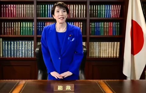 Panamá desea mucho éxito a Sanae Takaichi y destaca su histórico ascenso político en Japón